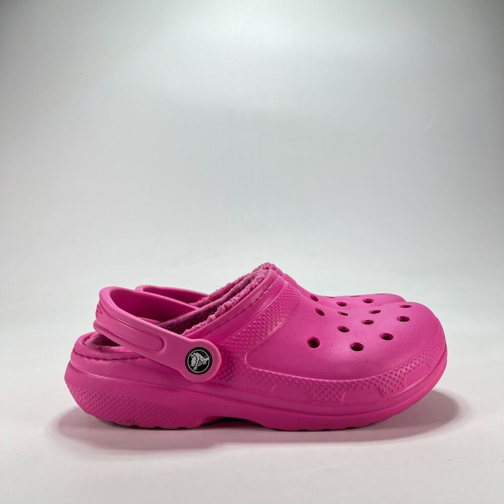 Crocs Classic Lined Clog Hyper Pink Warm Fuzzy Slippers Sandals Women's Size 8